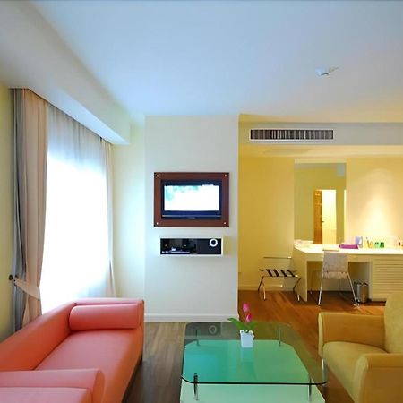 Hip Hotel Bangkok Eksteriør billede