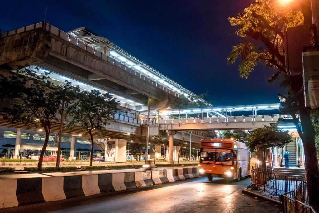 Hip Hotel Bangkok Eksteriør billede
