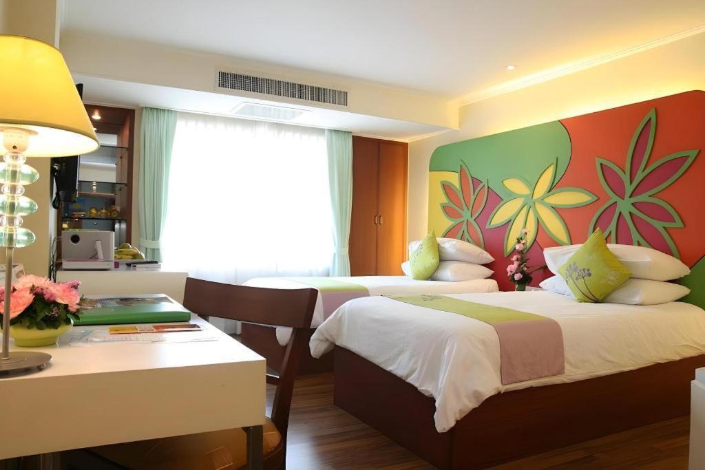 Hip Hotel Bangkok Eksteriør billede